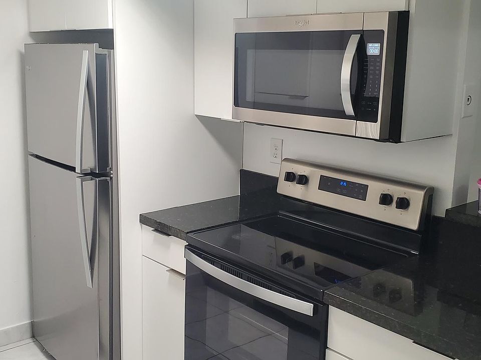 1st image of 7205 Miami Lakes Dr APT B