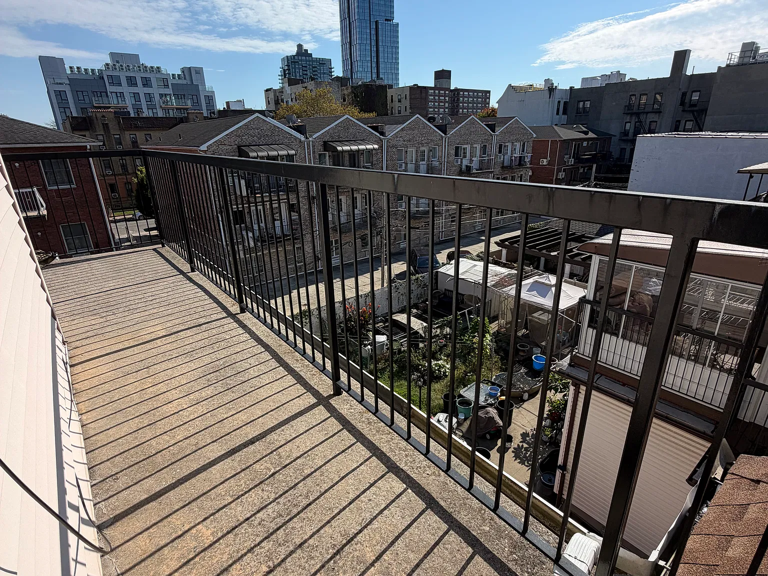 Bay 28 St, Brooklyn — Photo 3