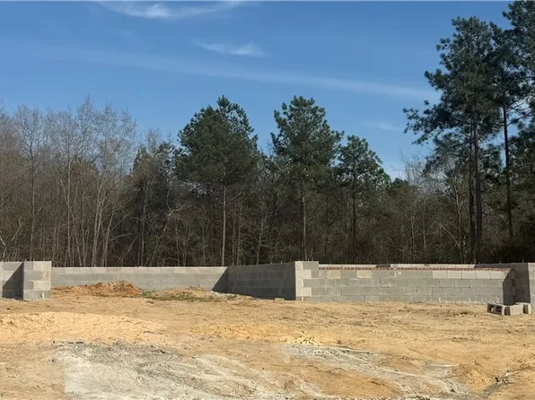 1959 Thomas Wood Dr Lot 94, Fayetteville, NC 28306