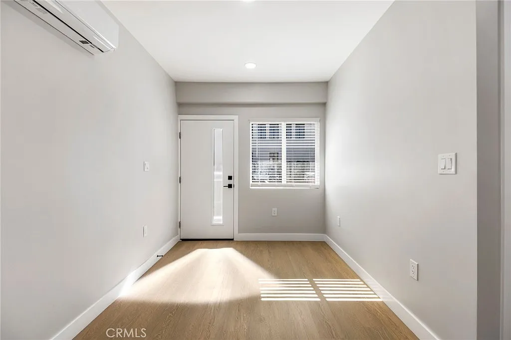 1 bed, 397 sqft, $2,200 — Photo 4