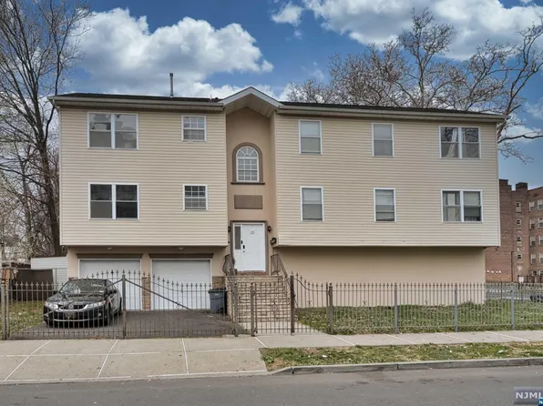129 William St, East Orange, NJ 07017