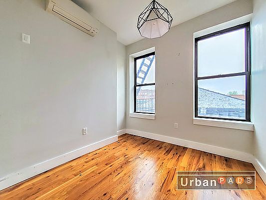 1st image of 1671 Lincoln Pl #3E