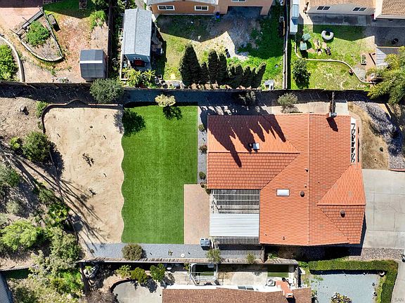 5th image of 12435 Old Pomerado Rd