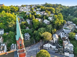 121 Brosville St S, Pittsburgh, PA 15203