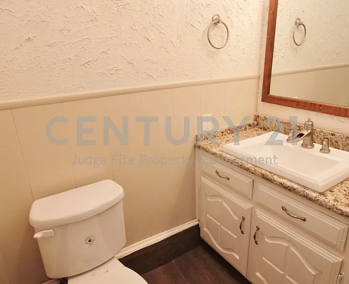 900 Valley Ridge Dr — Photo 18