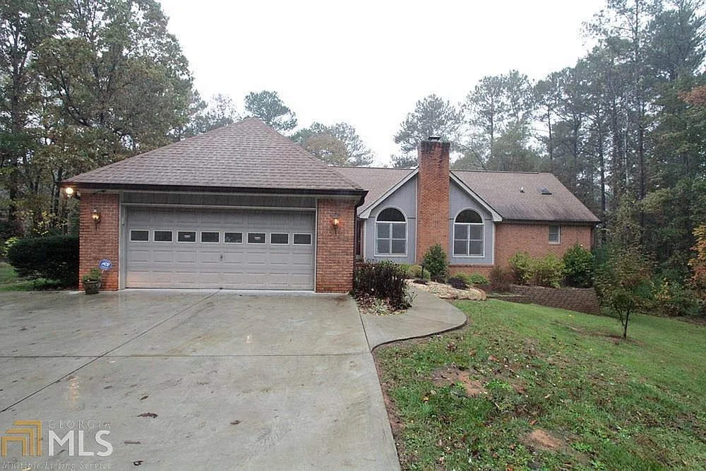 3323 Callie Still Rd photo 1