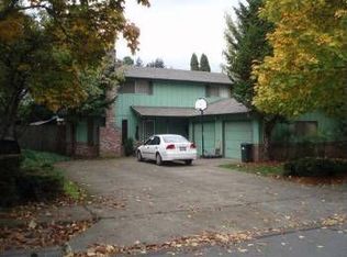 2686 Chuckanut St, Eugene, OR 97408