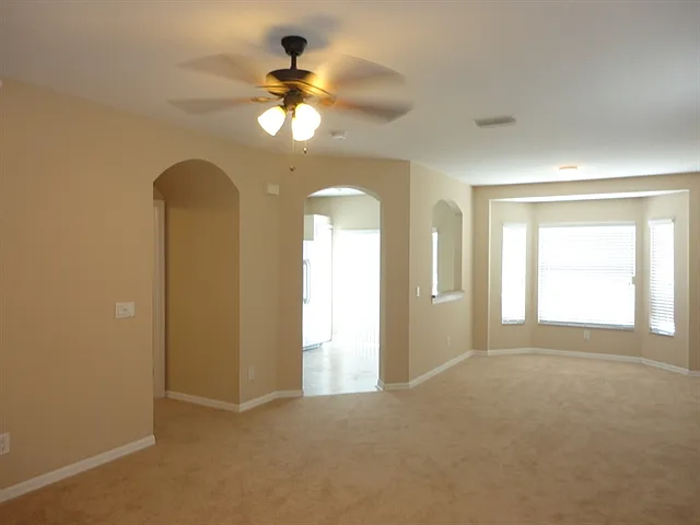 18110 Birdwater Dr — Photo 2