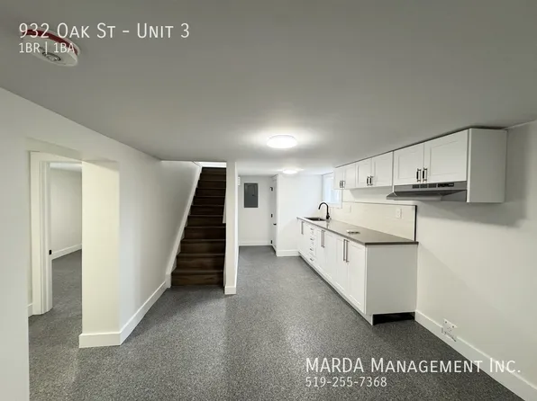 932 Oak St, Windsor, ON