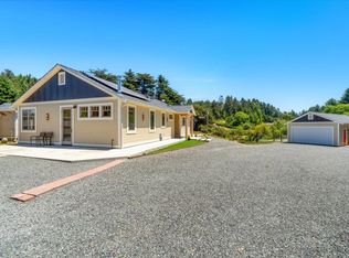 1830 Dixie Ln, McKinleyville, CA 95519