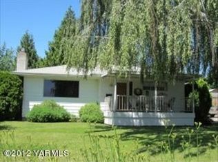 808 S 30th Ave, Yakima, WA
