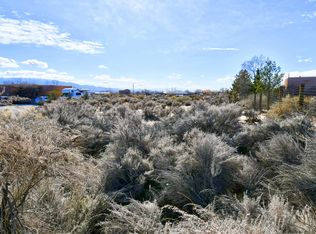 37 Dulce Ct, Corrales, NM 87048