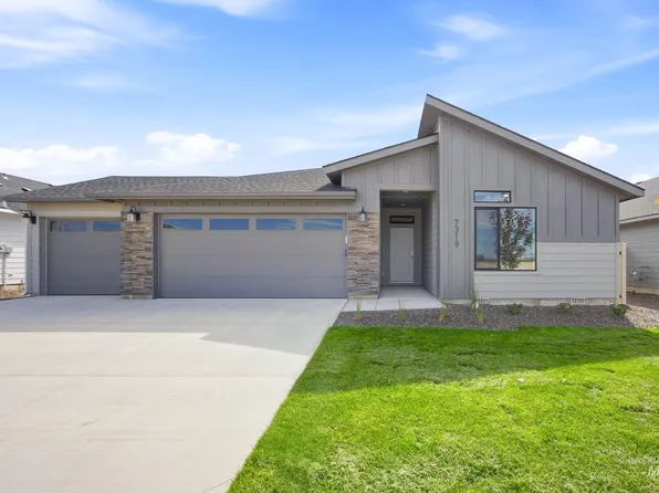 7319 W Newtown Dr, Eagle, ID 83616