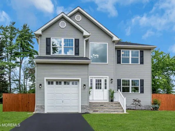 41 Avondale Lane, Aberdeen, NJ 07747