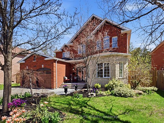 2nd image of 1653 Valley Ridge Cres