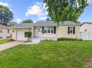 512 E Jefferson St, O'Fallon, IL 62269