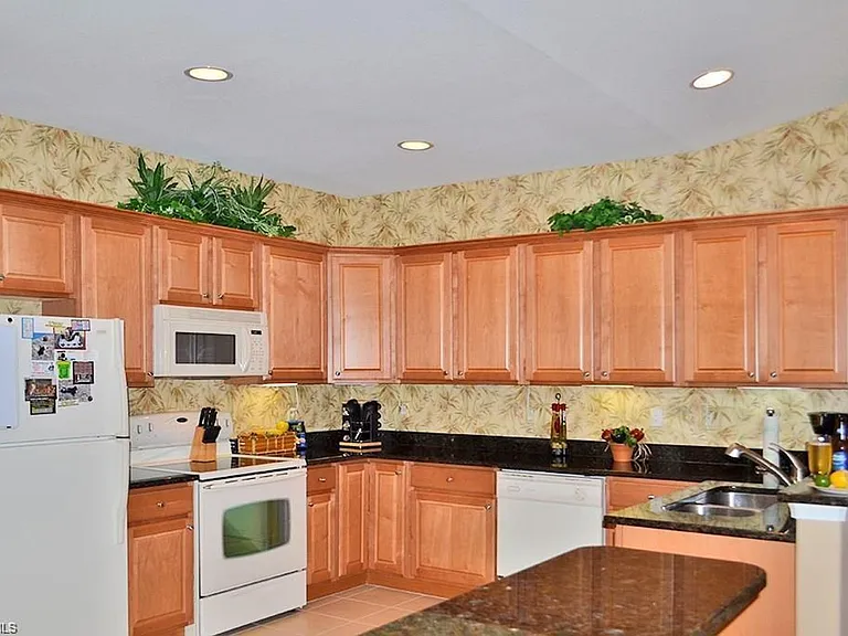 4007 Recreation Ln — Photo 6