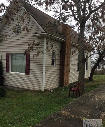 5th image of 321 West Concord Street