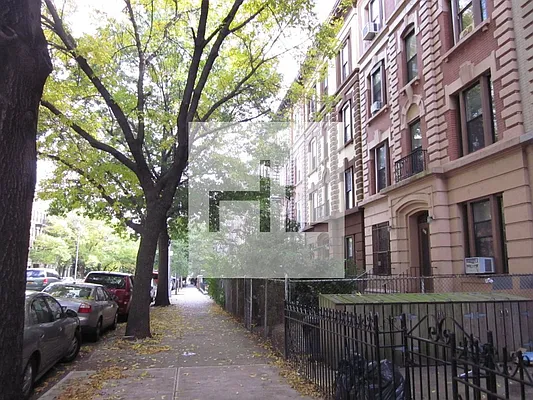 Rented by Highline Residential | media 35