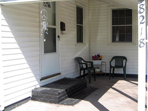 Covered Front Porch
