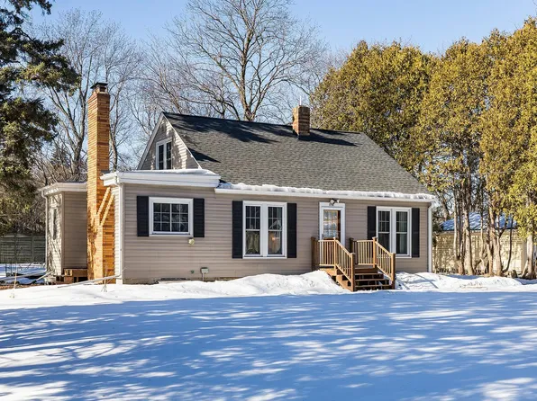 2780 Hamlet Ave N, Oakdale, MN 55128