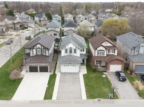 1565 Mickleborough Ct, London, ON N6G 5R6