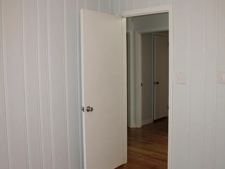 916 Stanton Dr — Photo 15