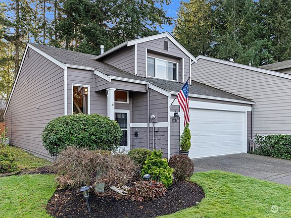 2nd image of 6217 Harbor Sunset Lane