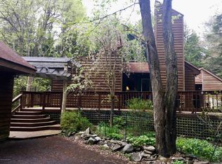 2449 Forest Dr E, Pocono Lake, PA