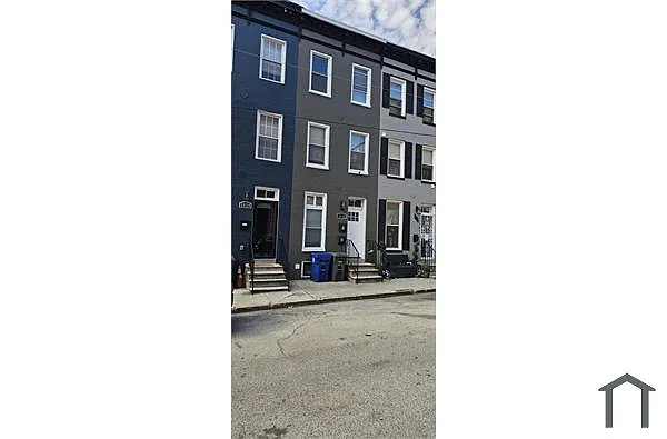 Building Photo - 1531 W Fairmount Ave #2