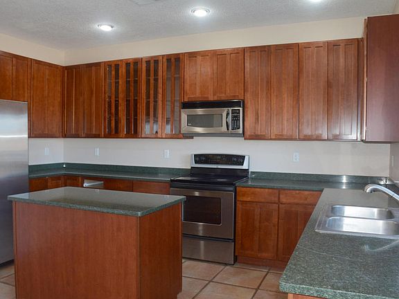 4th image of 5501 Darlington Pl NW