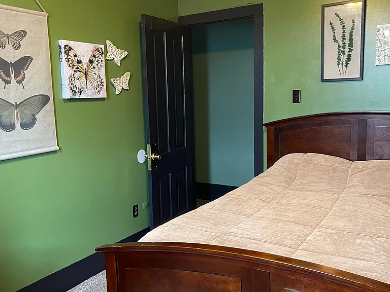 363 Groves Ct — Photo 18