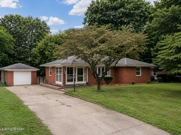 2204 Garrs Ln, Shively, KY 40216