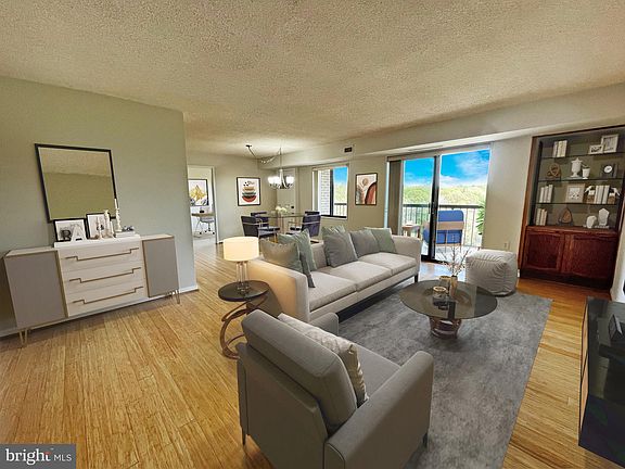 4th image of 200 N Pickett St APT 705