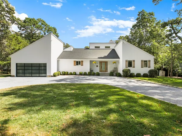 28 Bridle Path, Westhampton Beach, NY 11978