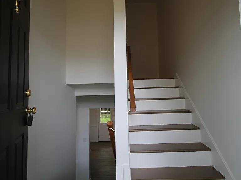 2015 Garden Springs Dr — Photo 4