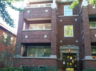 409 Washington Blvd APT 2, Oak Park, IL 60302