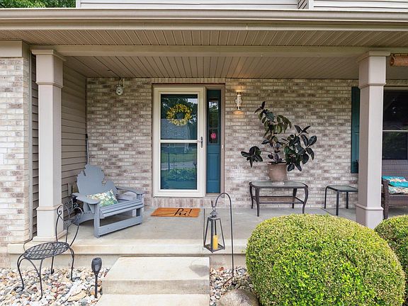 4th image of 51738 Tall Pines Dr