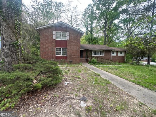 110 Leathers Cir NW, Atlanta, GA 30314