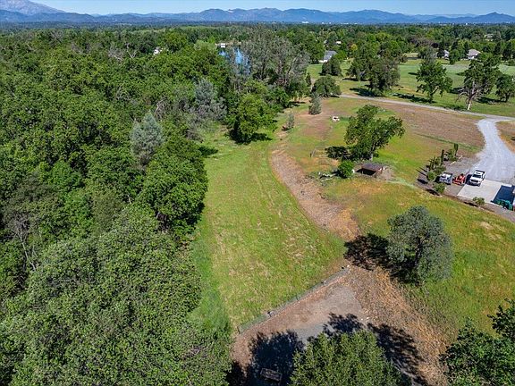 4th image of 19301 Clover Rd