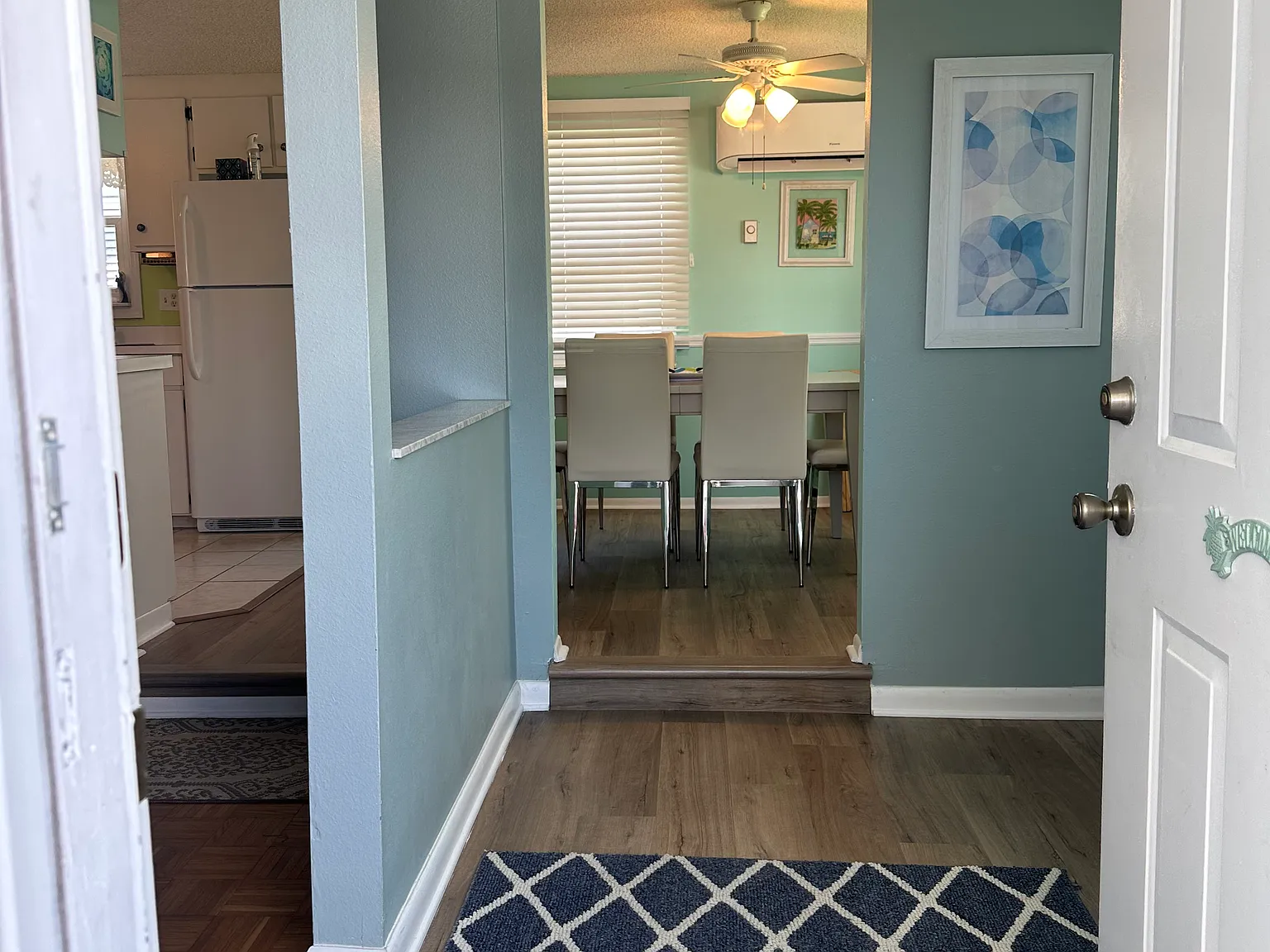 2 bed, 1032 sqft, $2,150 — Photo 4