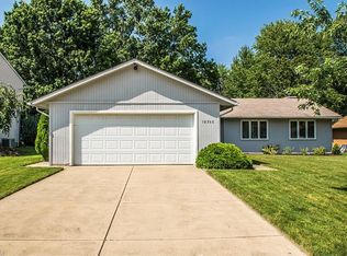 18360 Potomac Dr, Strongsville, OH