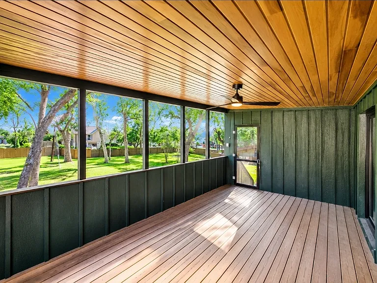 1 River Hills Dr — Photo 17