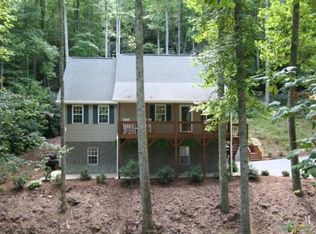 311 Hilltop View Dr, Fletcher, NC 28732