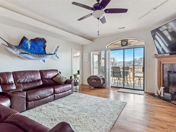 34 Aqua Finn Dr #1A, Lake Ozark, MO 65049