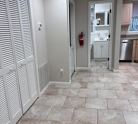 5th image of 519 Park Ave