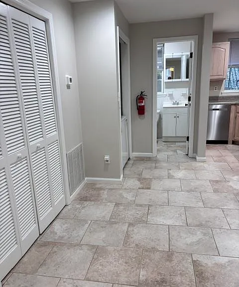 519 Park Ave #B — Photo 5