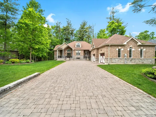 24 Diamond Valley Dr, Oro Medonte, ON L0L 2E0