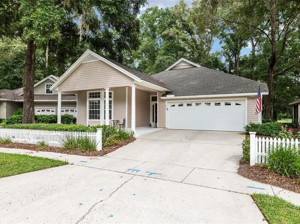 5221 SW 103rd Dr, Gainesville, FL 32608