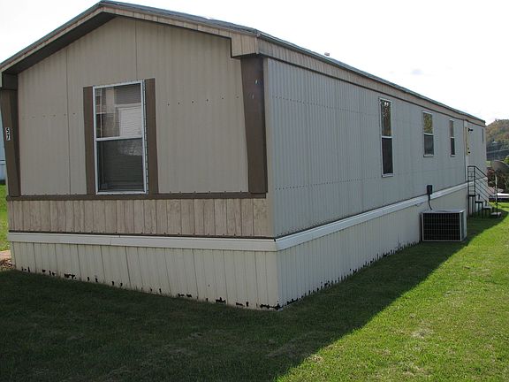2nd image of 57 Blue Grass Vlg